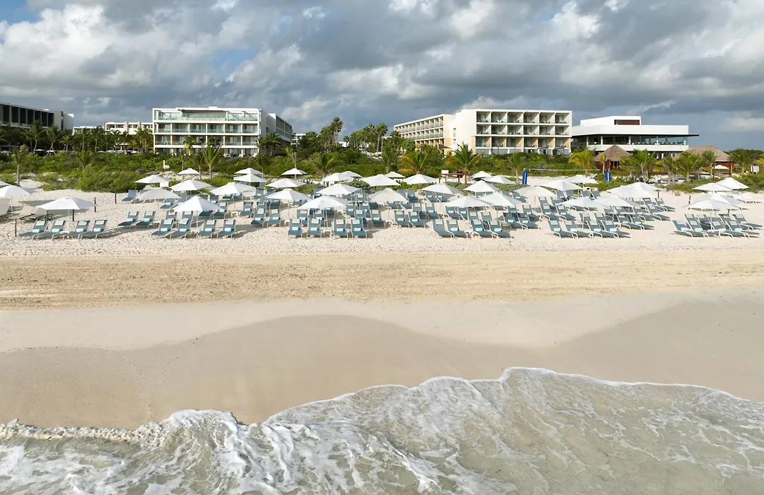Family Selection At Grand Palladium Select Costa Mujeres-1